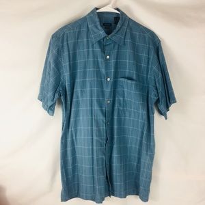 ‼️MOVING SALE‼️ Van Heusen Blue & White Plaid Button Down Shirt